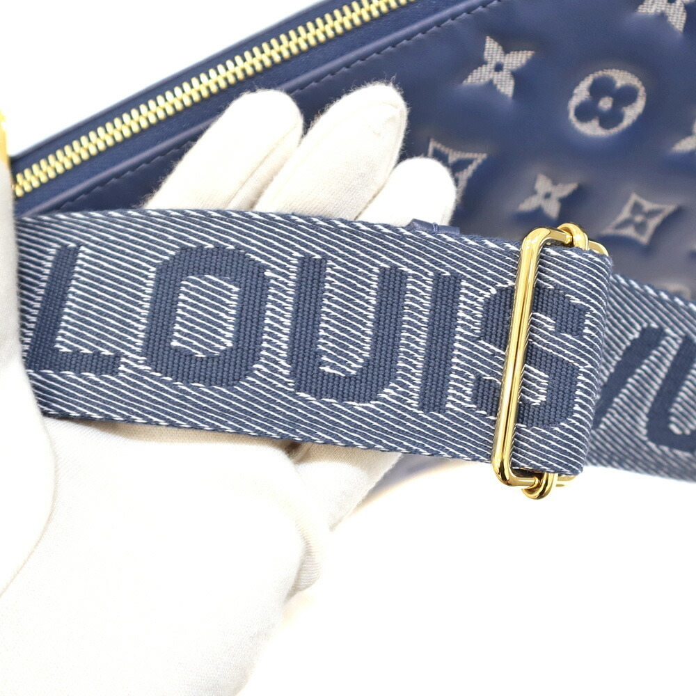 Louis Vuitton Coussin Lambskin Bag Puff Denim White Navy Blue Chain Handle - Picture 6 of 9